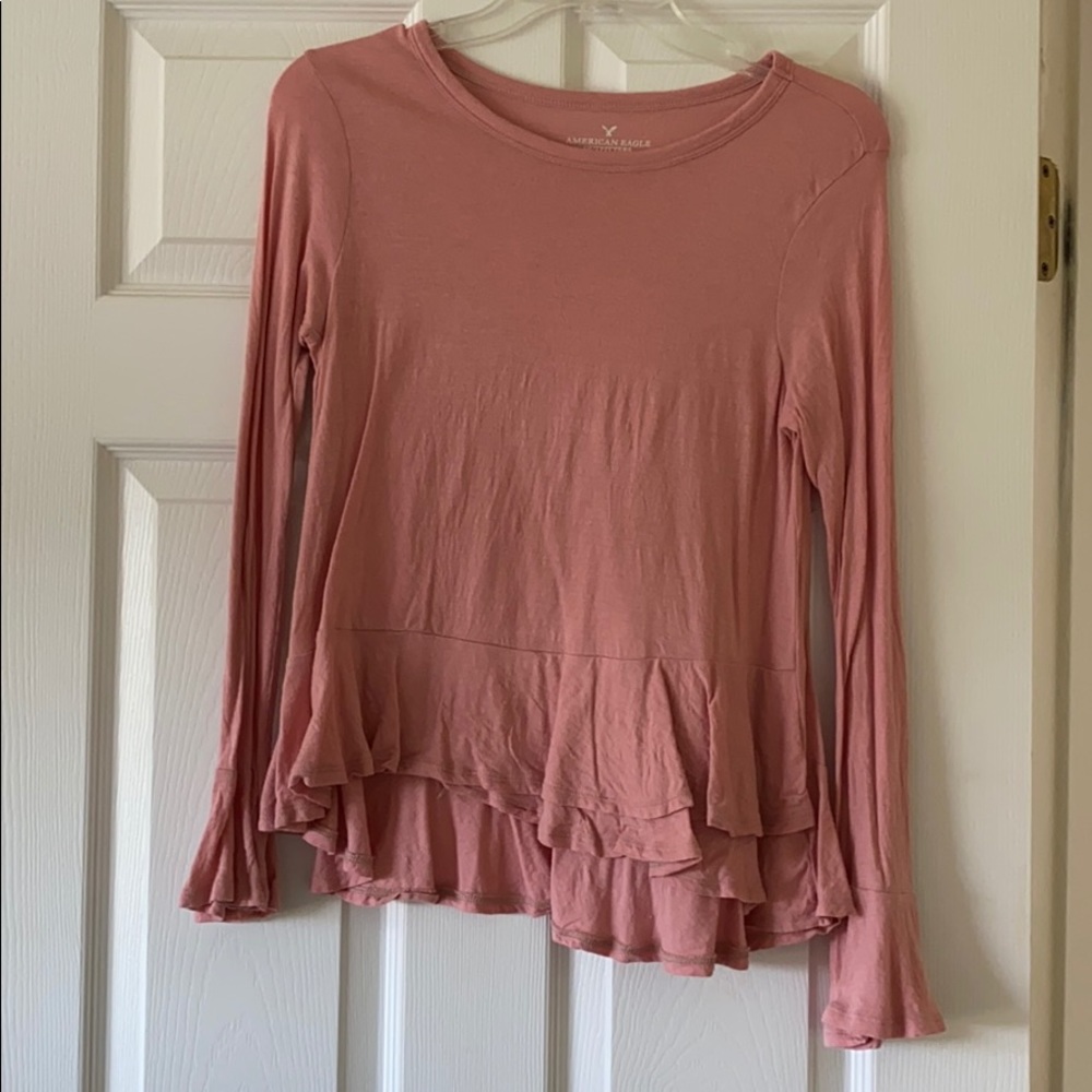 American Eagle flair long sleeve shirt